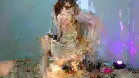 Valerie online show from May 1, 1:04 pm