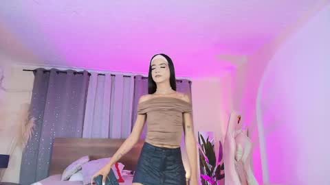 Snapshot of valery_yepes_ chatting on September 25, 5:25 am Valery online show from September 25, 5:25 am