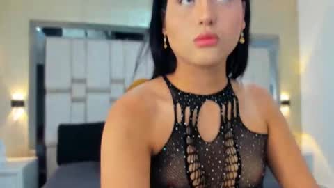 valerycooper23 online show from February 15, 8:29 pm