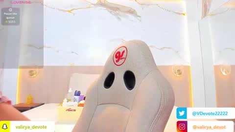  VALIRYA  online show from November 4, 2:55 am