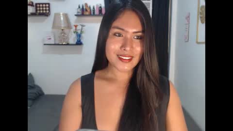 vanessafoxts online show from April 25, 1:31 am