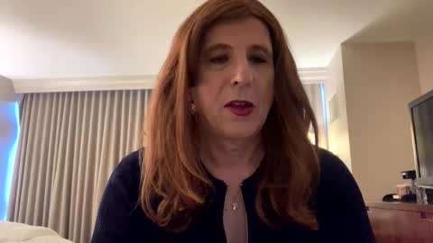 Veronica online show from October 8, 9:16 pm