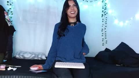 Snapshot of violet_sexhot28 chatting on February 5, 1:54 pm violet_sexhot28 online show from February 5, 1:54 pm