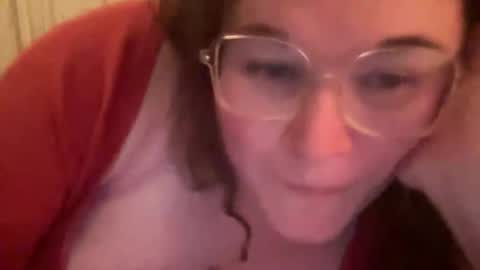 violetlyhappy online show from February 18, 11:34 pm