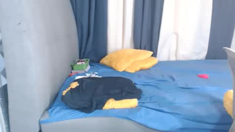 pauleen online show from February 9, 11:00 pm