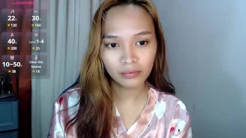 xhotlickerkiarax online show from January 14, 2:40 am