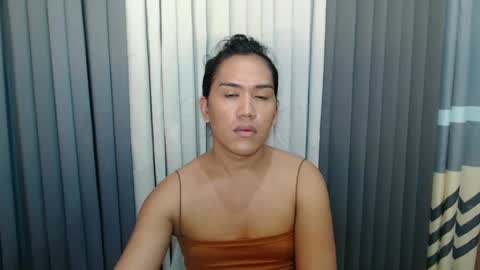 Snapshot of xhugejerkingtransx chatting on March 1, 12:23 pm GWEN THOMPSON .......   online show from March 1, 12:23 pm