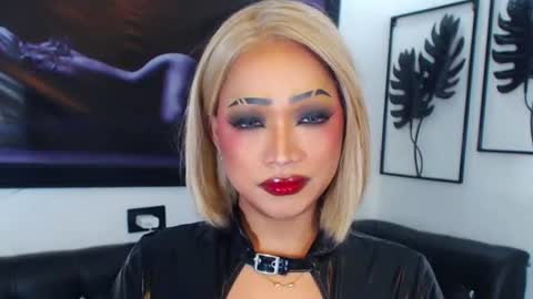 xxasian_goddessxx online show from July 19, 7:17 pm