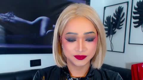 xxasian_goddessxx online show from July 23, 6:39 pm