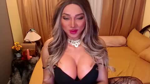 cinddy online show from March 16, 4:44 pm