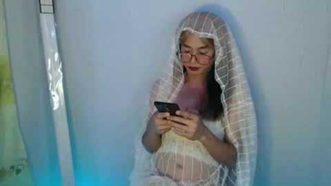 Snapshot of xxednathefuckgirlxx chatting on October 11, 9:55 am xxednathefuckgirlxx online show from October 11, 9:55 am