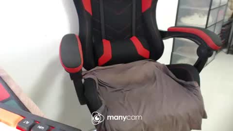  Kaycee  online show from November 18, 2:22 am