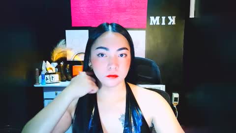 kim online show from December 14, 1:39 pm