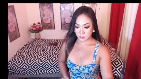 dolly online show from March 8, 1:19 am