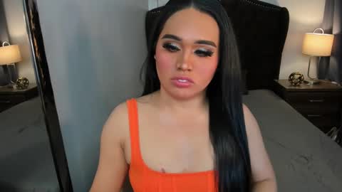 Allisonn Hensly online show from January 28, 5:46 pm