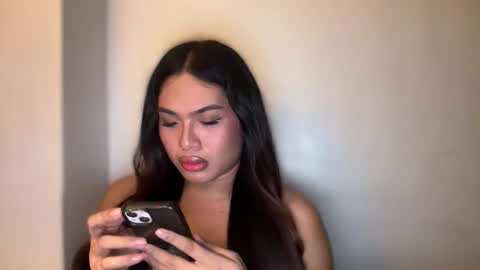 yllana love online show from June 11, 3:15 am