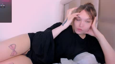 yomoyoo online show from January 11, 10:49 pm