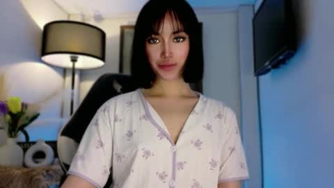 Kimberly online show from November 29, 4:58 am