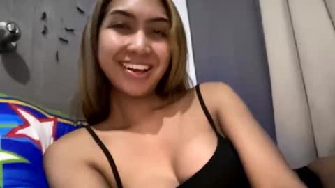 yourlovebella88 online show from February 10, 5:53 pm