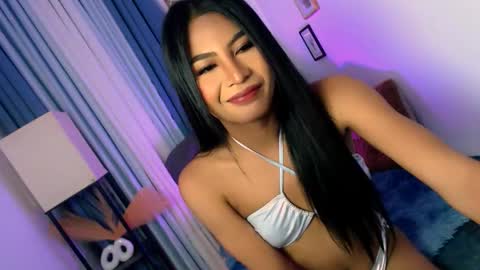 yourprettybella_ts online show from March 14, 6:44 pm