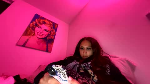 BbyTSSLut online show from June 9, 6:34 am