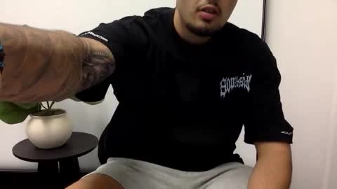 zeusprimal online show from April 2, 9:51 am