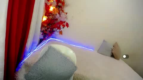 CATE online show from December 5, 10:17 am