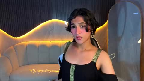 Zoe online show from December 19, 8:58 pm