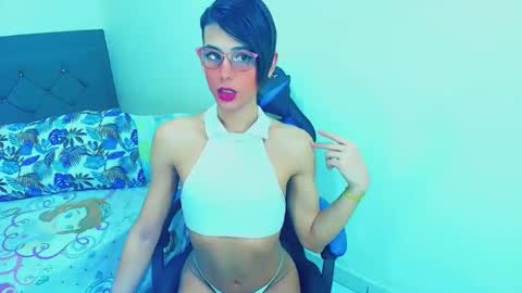 zulramth online show from April 9, 7:03 am