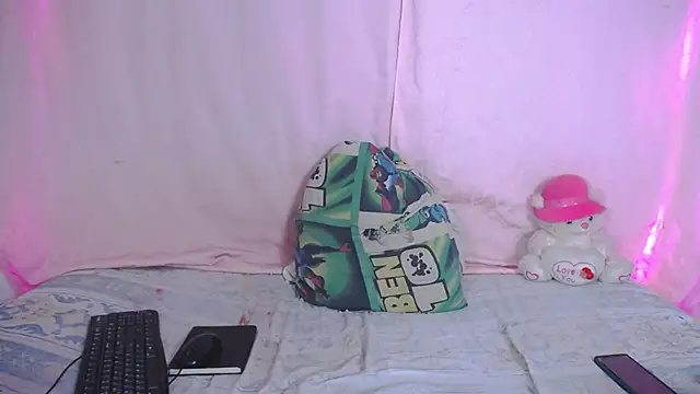 Snapshot of RosesValentina chatting on September 26, 2:30 am RosesValentina online show from September 26, 2:30 am