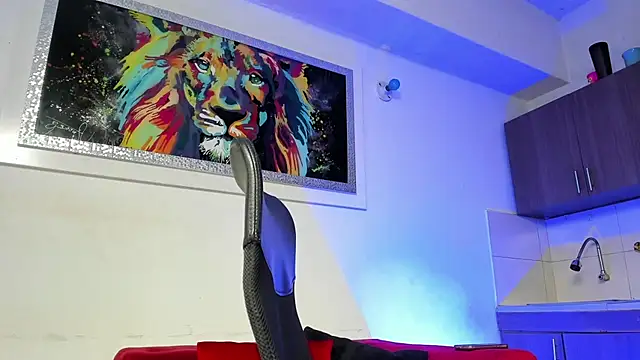 Fenty XX online show from December 15, 3:42 pm