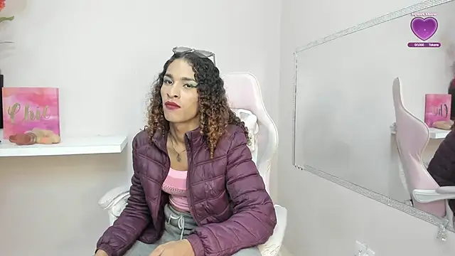 StefanyMiler online show from February 13, 11:37 pm