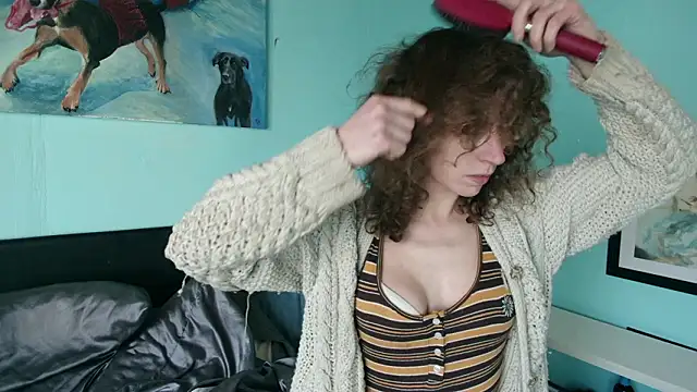 Prxscillia Tx online show from March 8, 4:32 pm