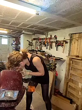 Prxscillia Tx online show from March 17, 2:08 pm