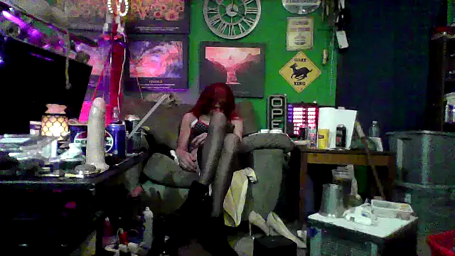 Snapshot of Brooke-lynn chatting on January 22, 9:02 am Brooke-lynn online show from January 22, 9:02 am