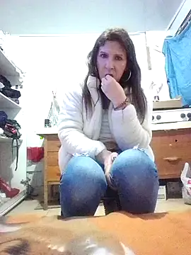 Cameron puppy online show from March 18, 3:28 am