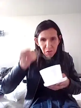 Cameron puppy online show from November 4, 8:41 pm