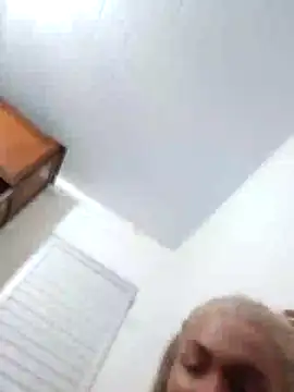 transgirl26 online show from September 19, 8:14 pm