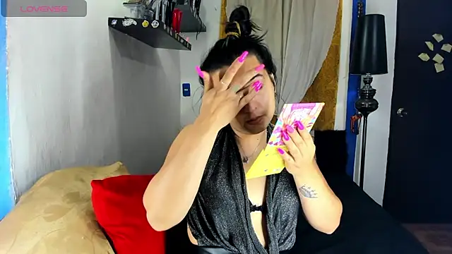 Snapshot of SARAMISHA chatting on October 21, 11:50 pm SARAMISHA online show from October 21, 11:50 pm