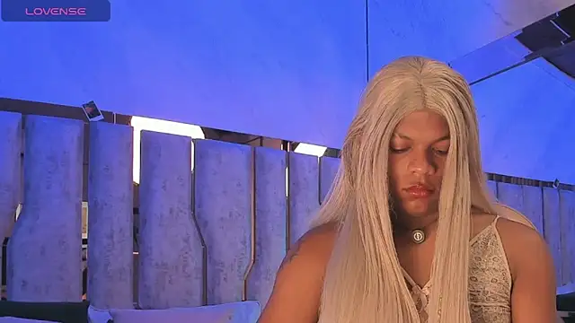 ari monet online show from November 2, 12:25 pm