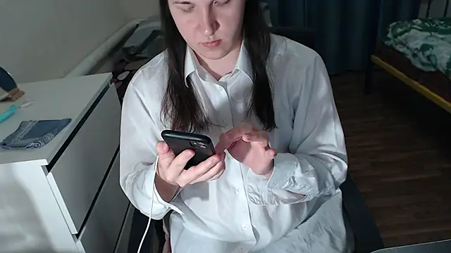 EvaMiron online show from October 29, 3:43 pm