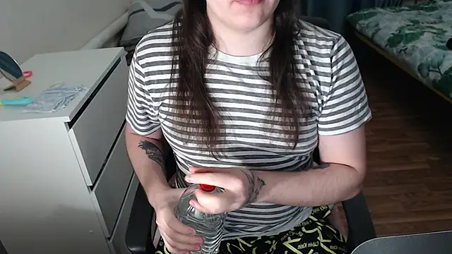 EvaMiron online show from February 10, 2:57 pm