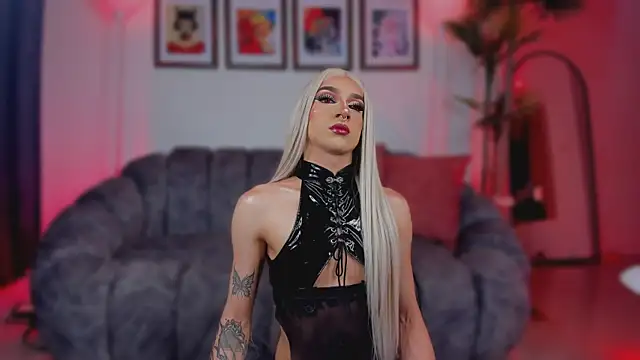 Taylor  foxxx online show from September 18, 4:51 am