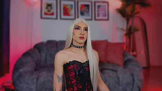 Taylor  foxxx online show from September 24, 6:08 am