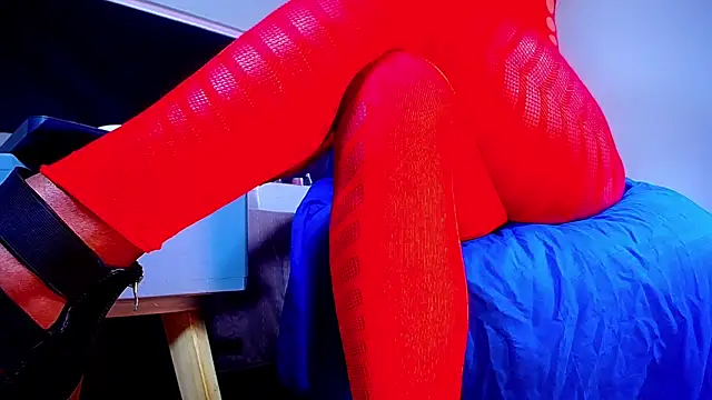Snapshot of bellatrixx_69 chatting on October 21, 11:56 am bellatrixx 69 online show from October 21, 11:56 am