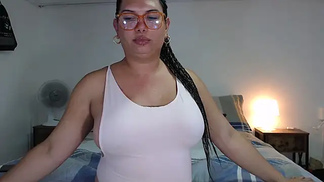 flowerdirtty online show from November 18, 8:31 pm