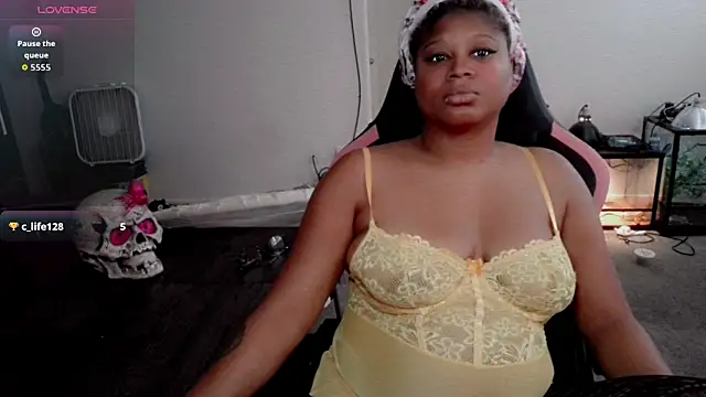 Snapshot of lexilove8 chatting on October 20, 9:07 pm lexilove8 online show from October 20, 9:07 pm