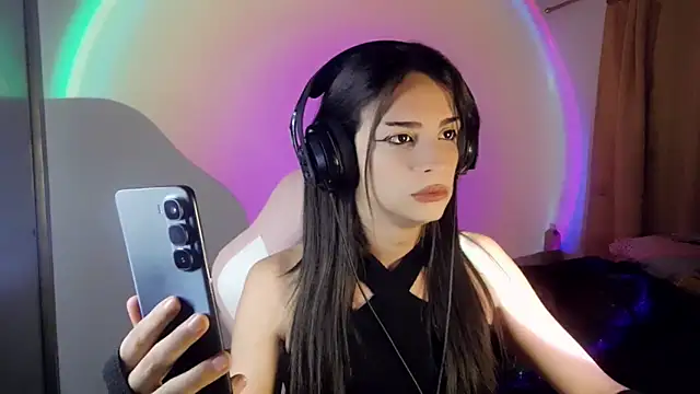 Dollbehavior  online show from April 18, 5:42 am