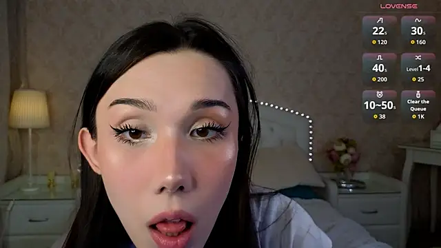 Kaia Sunshine Mia online show from October 29, 12:58 pm