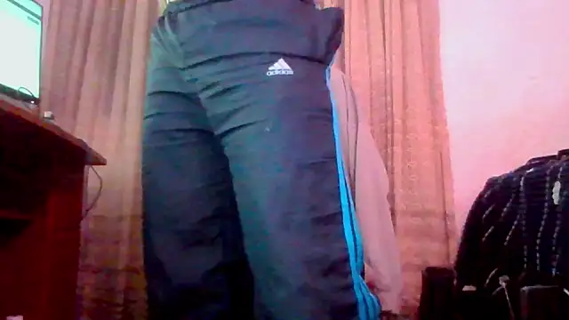 Snapshot of angelsdustxxx chatting on October 6, 6:02 am angelsdustxxx online show from October 6, 6:02 am